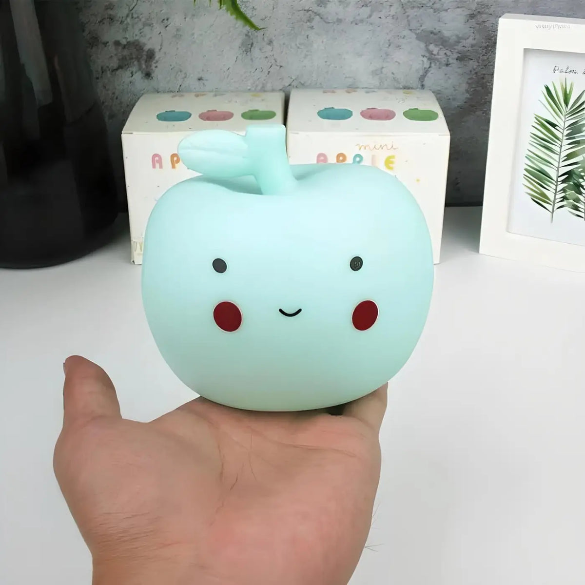 Veilleuse Fruitée au Design Gourmand – Trone